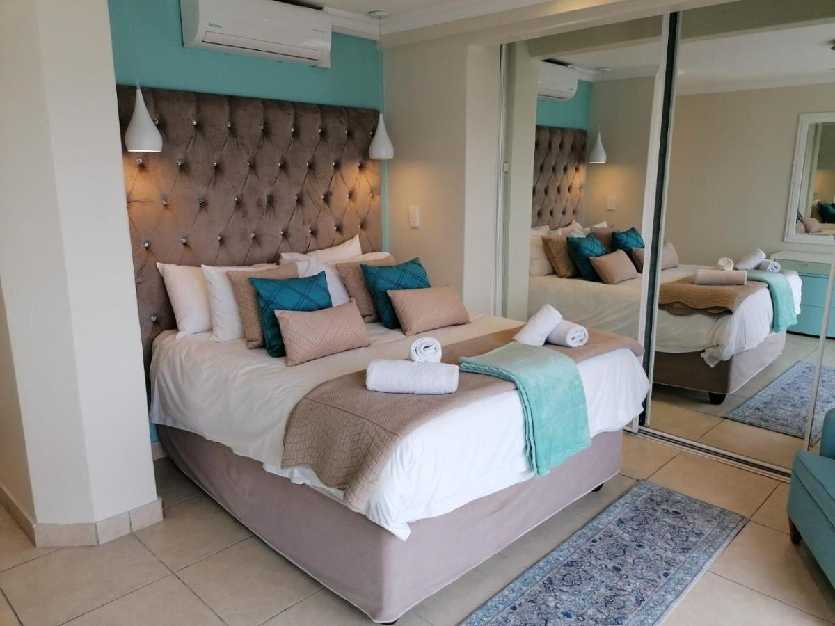 307 Bermudas - By Stay In Umhlanga Rocks Extérieur photo