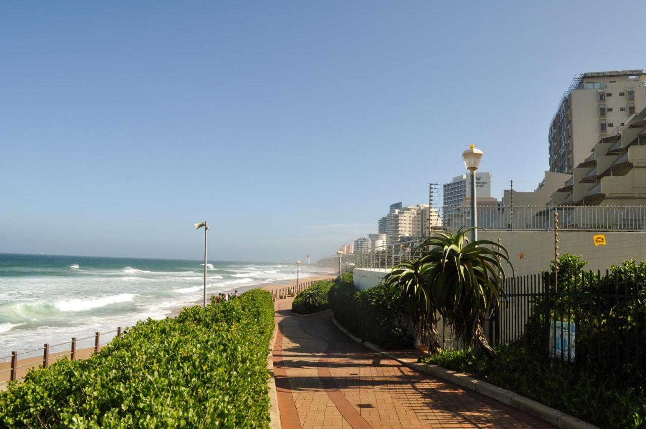 307 Bermudas - By Stay In Umhlanga Rocks Extérieur photo